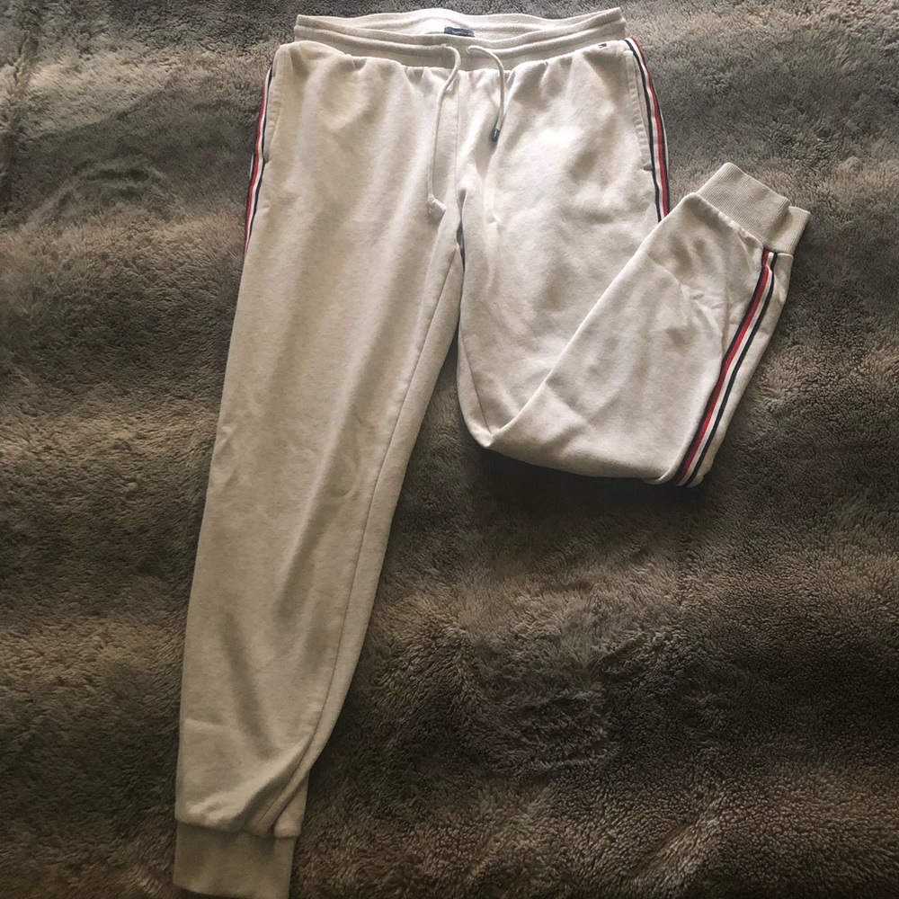 tommy hilfiger sweatpants